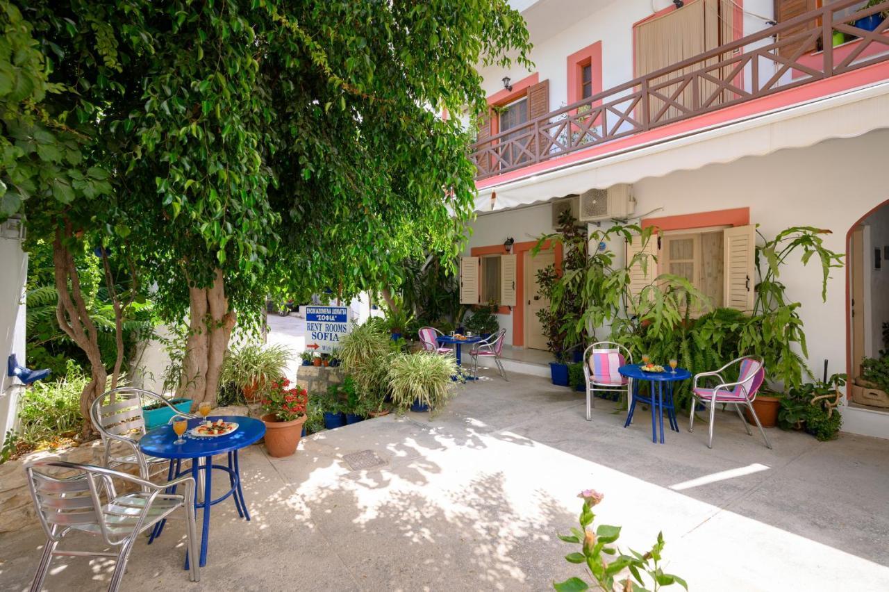 Sofia Rooms Пицидия Экстерьер фото